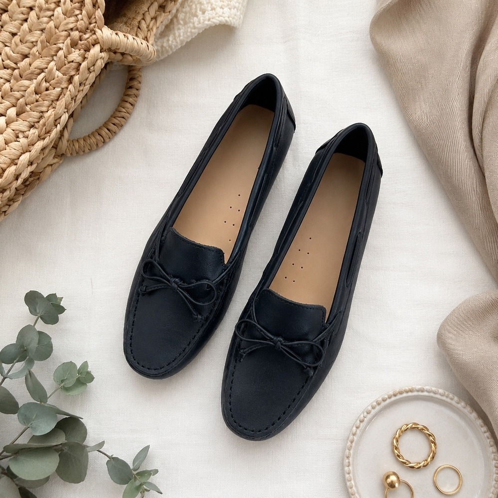 Earth Origins Monarch Black Leather Driving Moccasins Loafers Womens 6M NEW